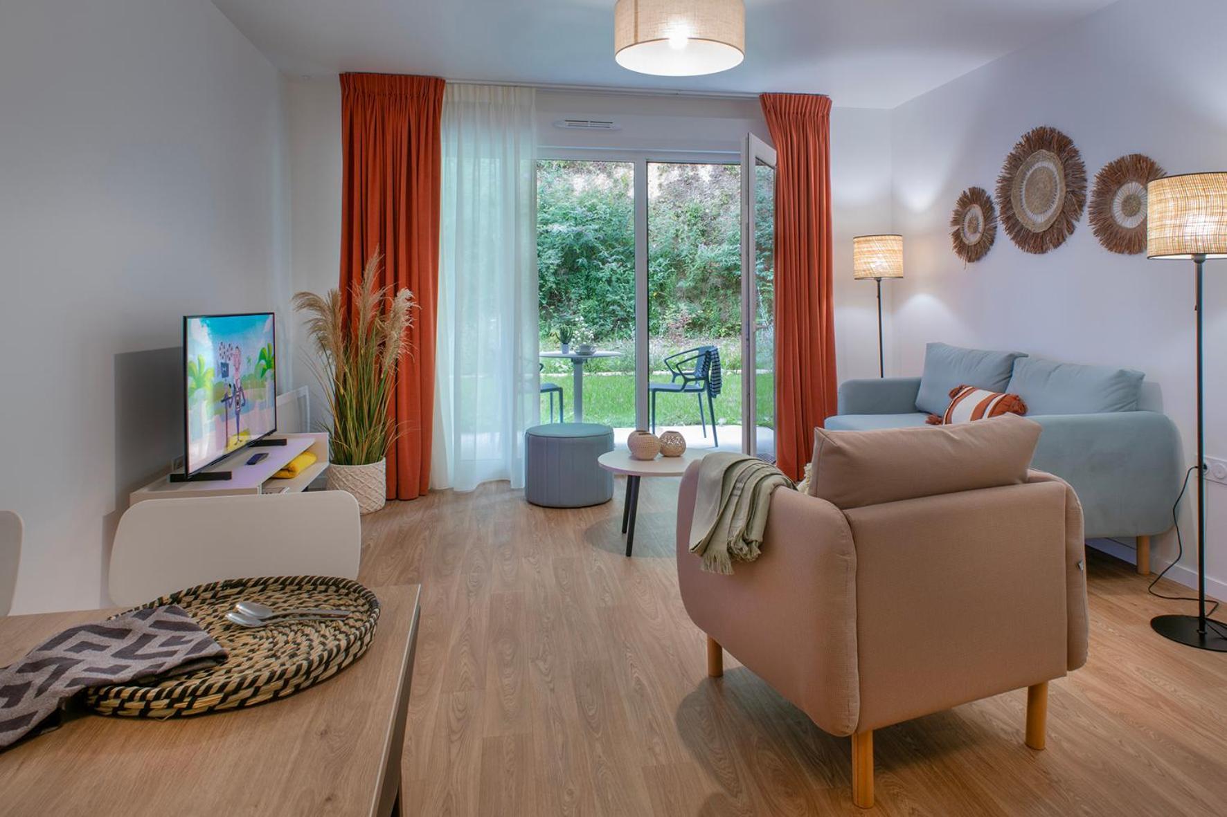 Residence Services Seniors - Domitys Les Jardins D'Ahna ดีน็อง ภายนอก รูปภาพ
